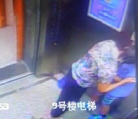 老太强吻小学生视频,老太强吻小学生事件引发社会关注